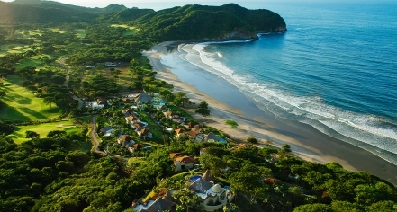 Pastel de Nata (Portuguese Custard Tart)
