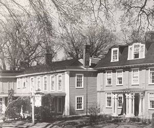 Concord&rsquo;s Colonial Inn