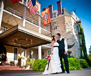 1886 Crescent Hotel & Spa